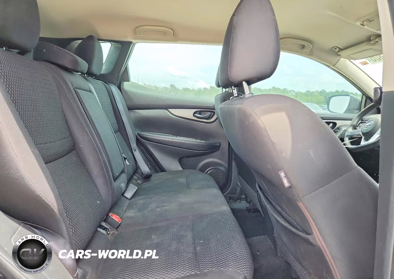 2018 Nissan Rogue Sport S VIN:JN1BJ1CP4JW104674 - 10