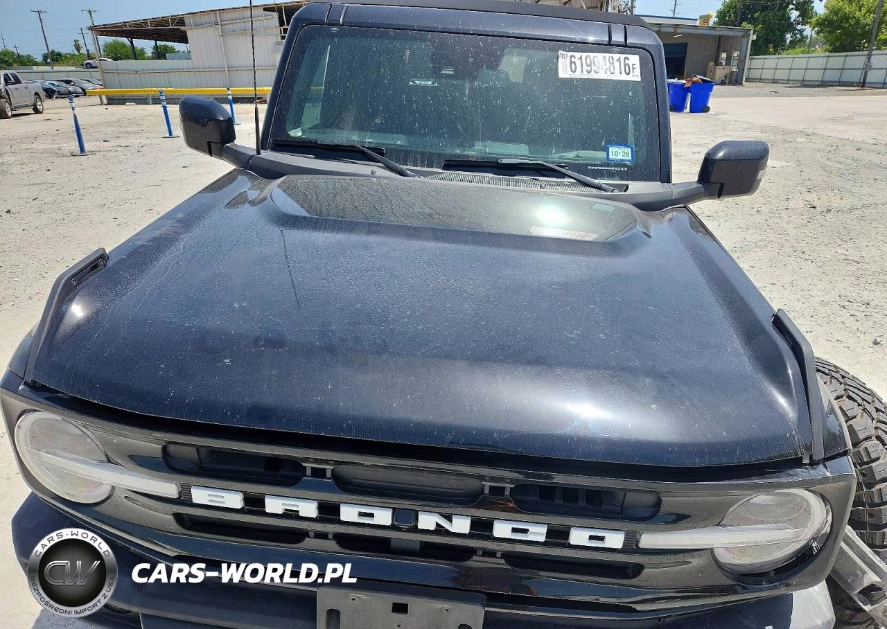 2022 Ford Bronco Base VIN:1FMDE5BH3NLB16362 - 11