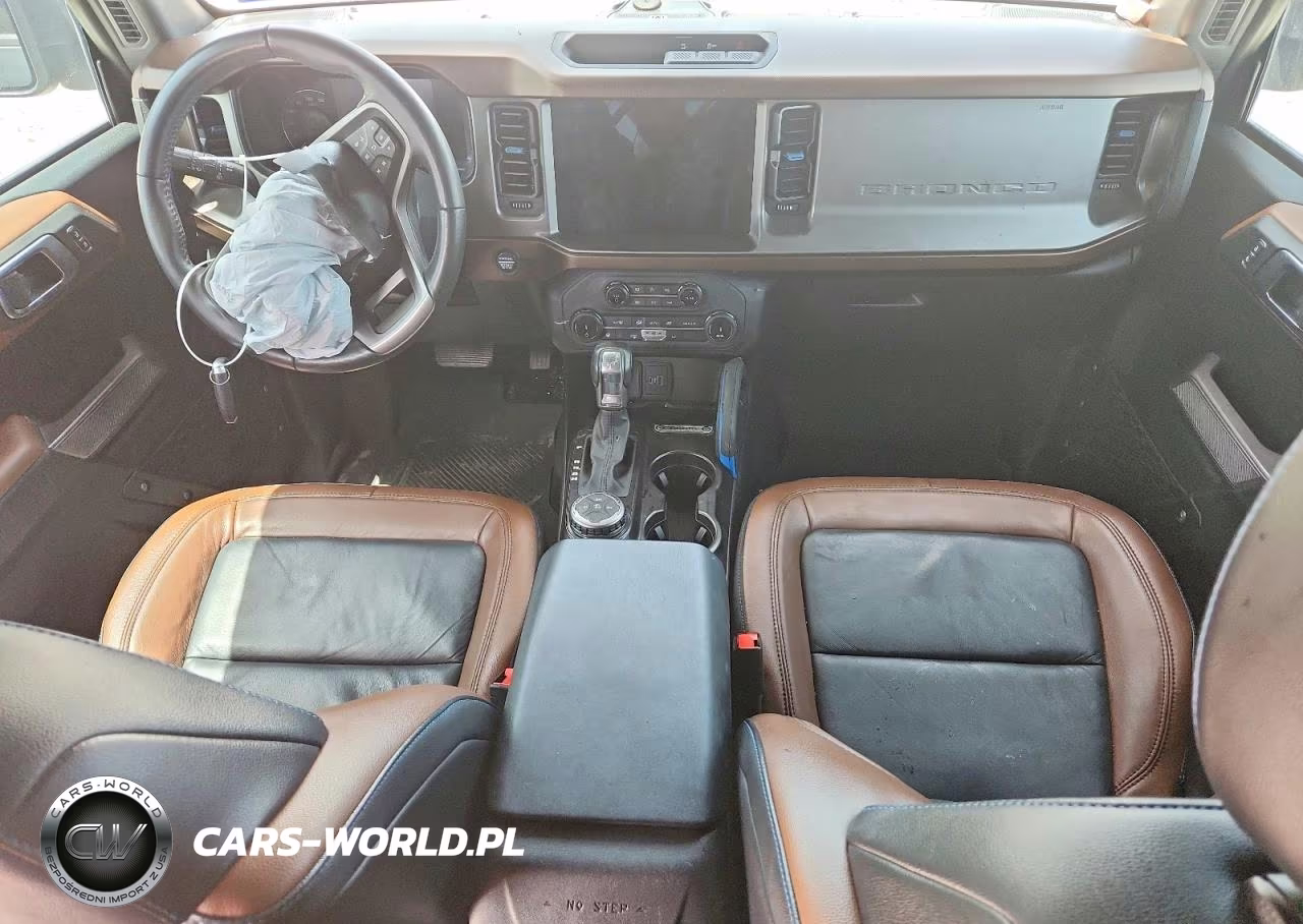 2022 Ford Bronco Base VIN:1FMDE5BH3NLB16362 - 8