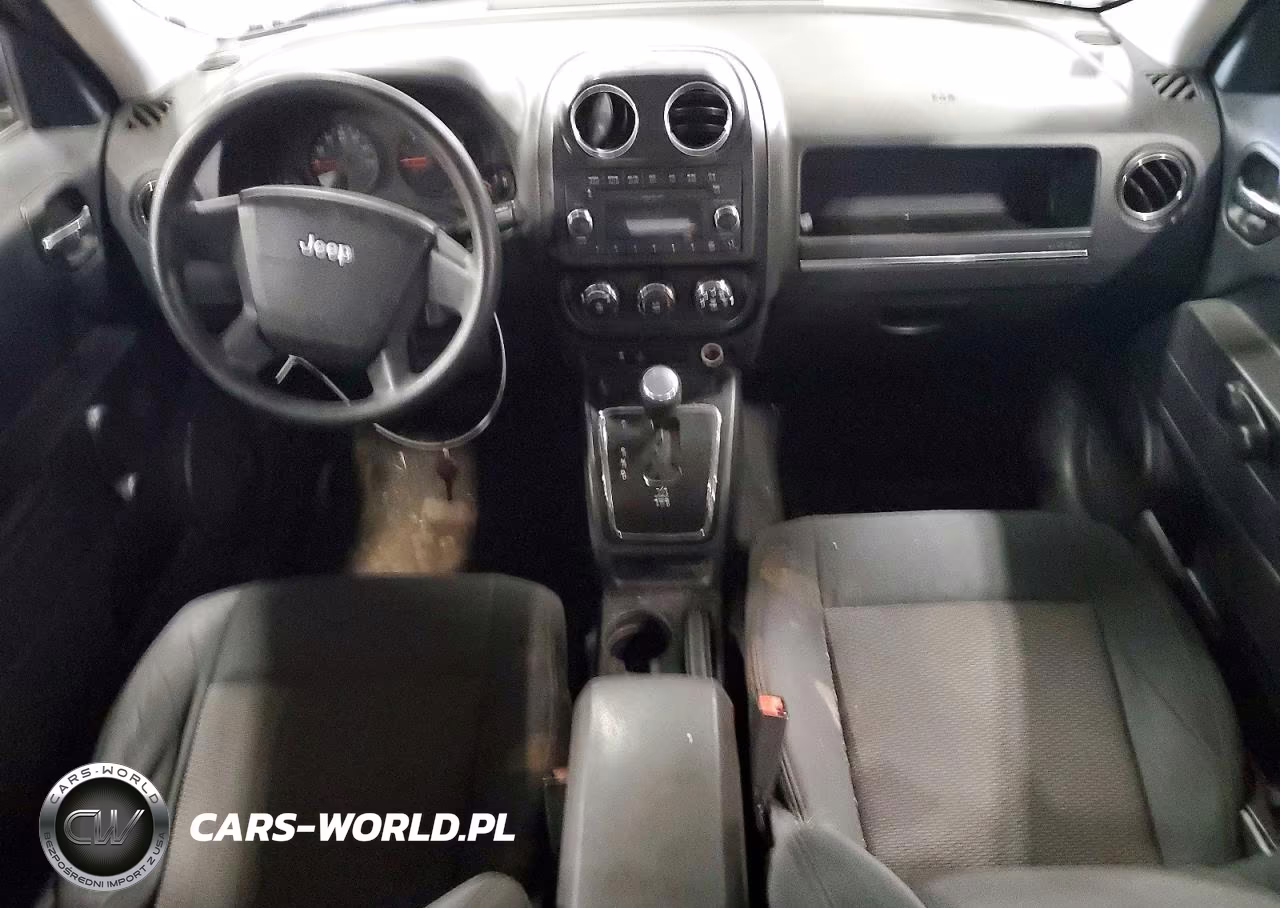 2010 Jeep Patriot Sport VIN:1J4NT2GA6AD525611 - 8