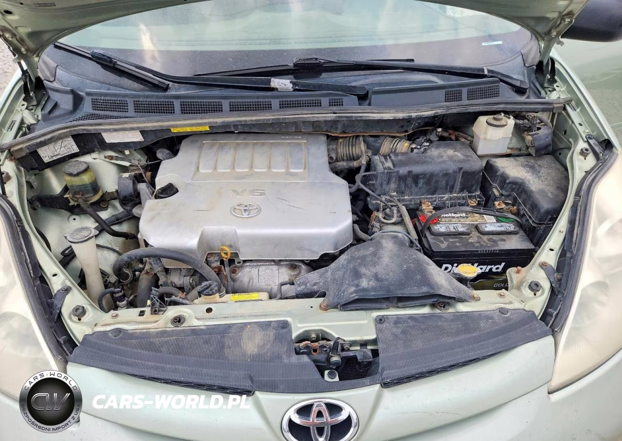 2010 Toyota Sienna Le 8-Passenger VIN:5TDKK4CC8AS295105 - 12