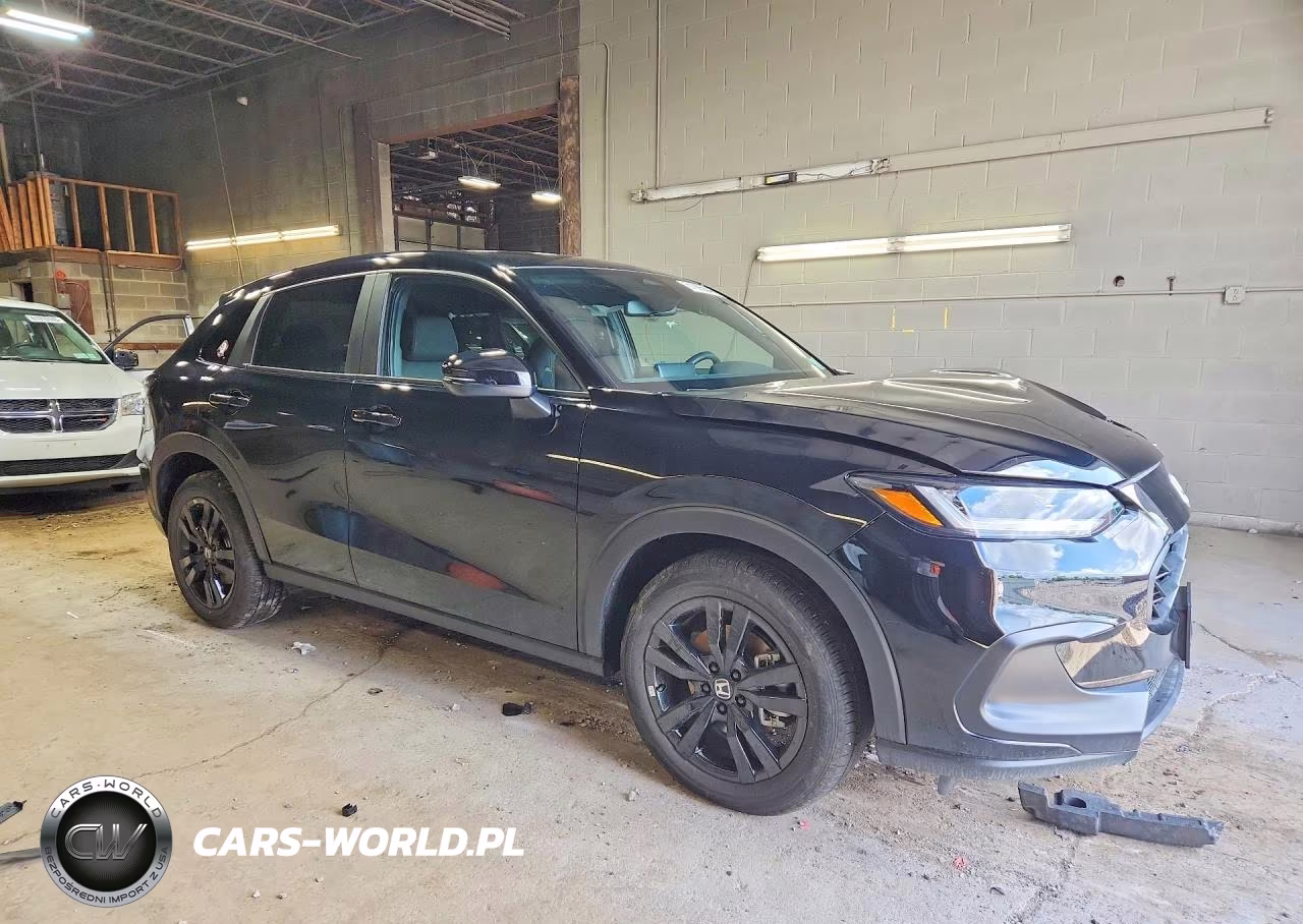 2026 Honda Hr-V Sport VIN:3CZRZ2H57TM767087 - 4