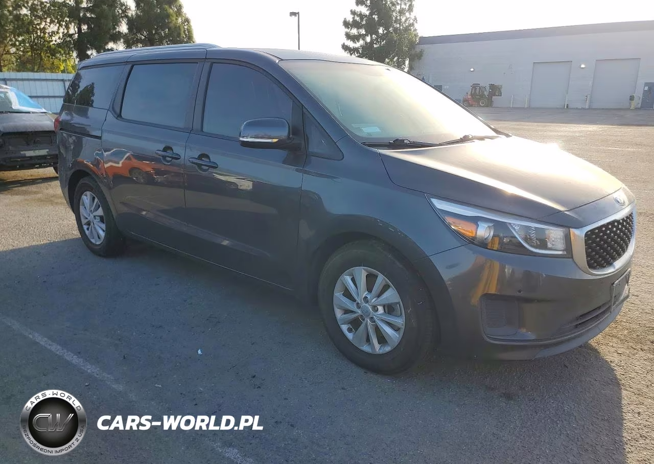 2018 Kia Sedona Lx VIN:KNDMB5C15J6408375 - 4