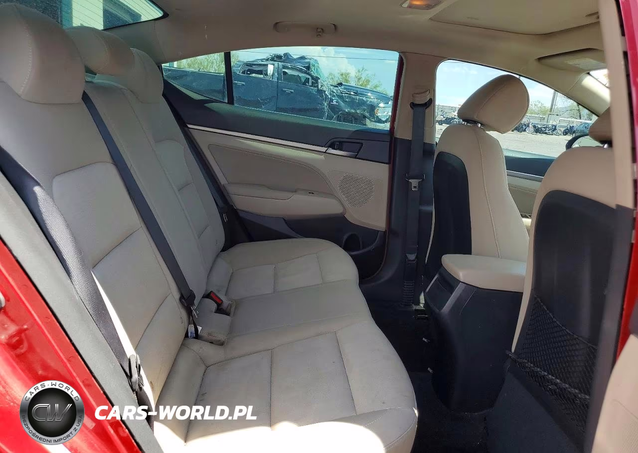 2018 Hyundai Elantra Value Edition VIN:KMHD84LF9JU450995 - 10