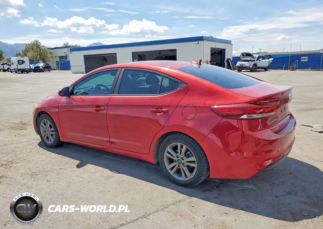 2018 Hyundai Elantra Value Edition VIN:KMHD84LF9JU450995 - 2