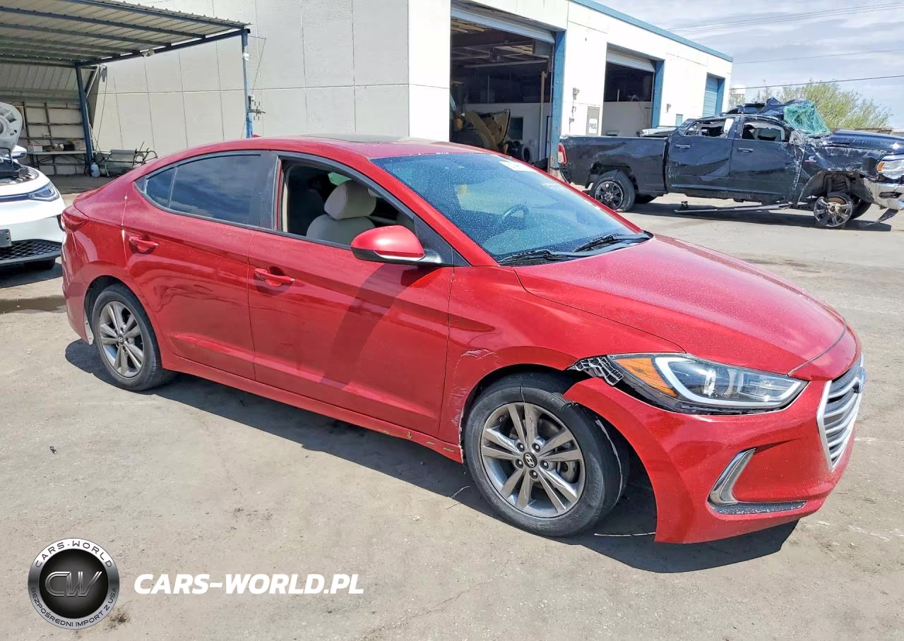2018 Hyundai Elantra Value Edition VIN:KMHD84LF9JU450995 - 4