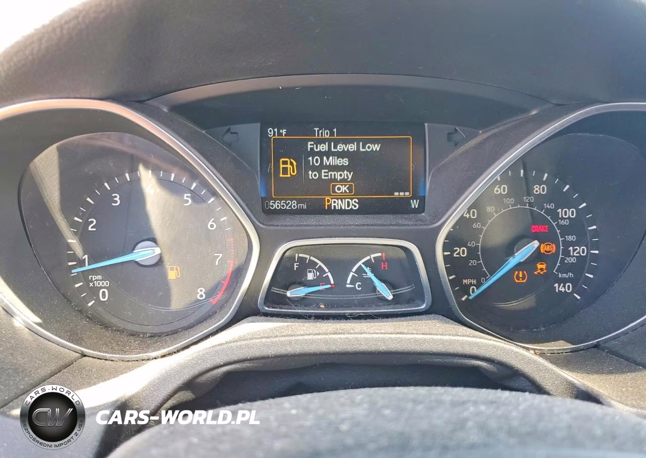 2018 Ford Focus Se VIN:1FADP3FE6JL313805 - 9