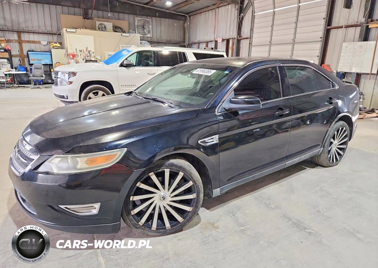 2011 Ford Taurus Sho – zdjęcie 1 z 13