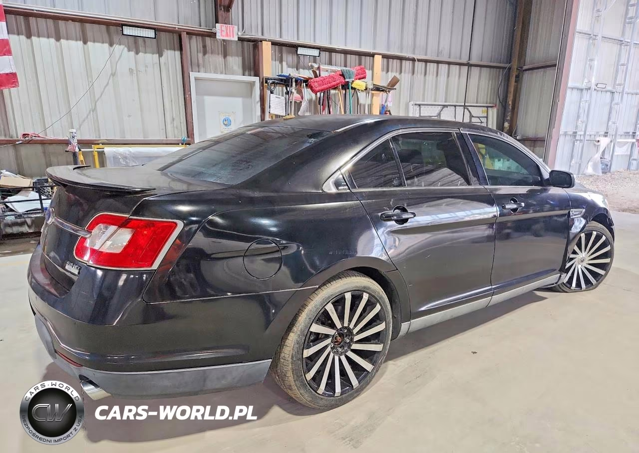 2011 Ford Taurus Sho VIN:1FAHP2KT7BG162872 - 3