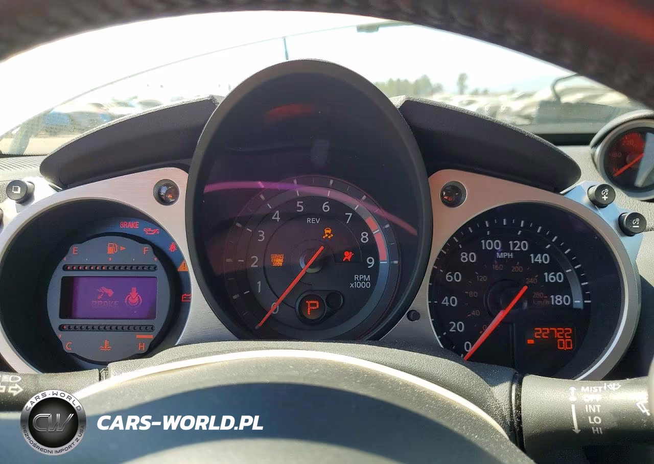 2014 Nissan 370Z Touring VIN:JN1AZ4EHXEM632331 - 9