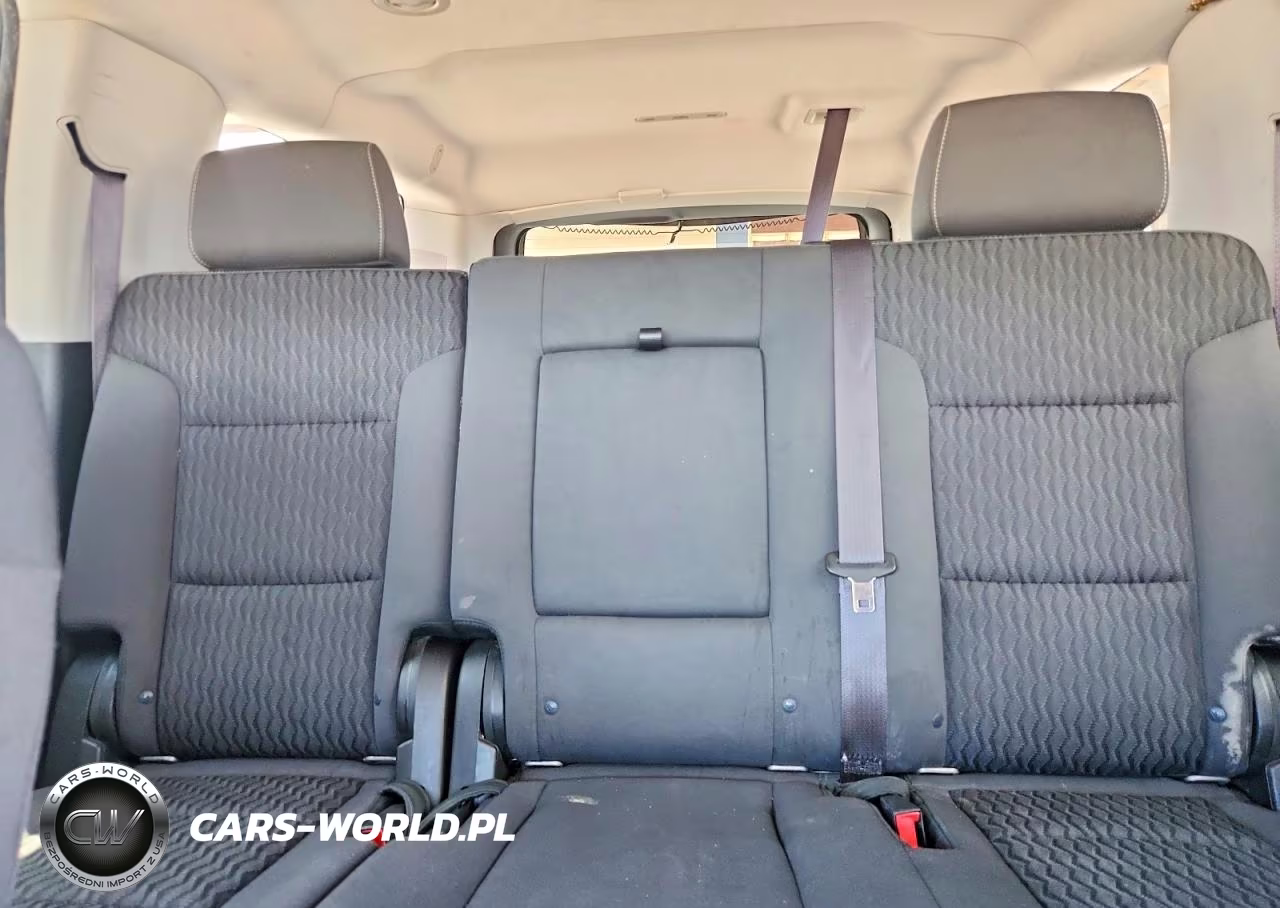 2015 Chevrolet Suburban C1500 Ls VIN:1GNSCHKC0FR250632 - 10