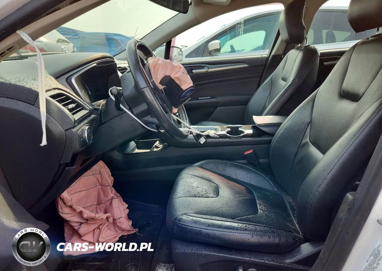 2014 Ford Fusion Titanium VIN:3FA6P0K90ER380682 - 7