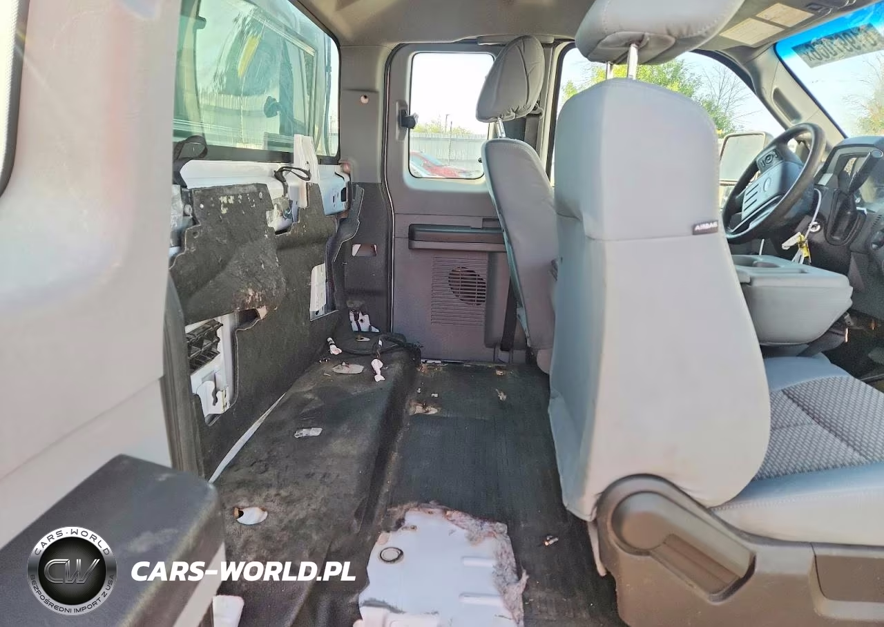 2013 Ford F250 Super Duty VIN:1FT7X2B61DEB47735 - 10