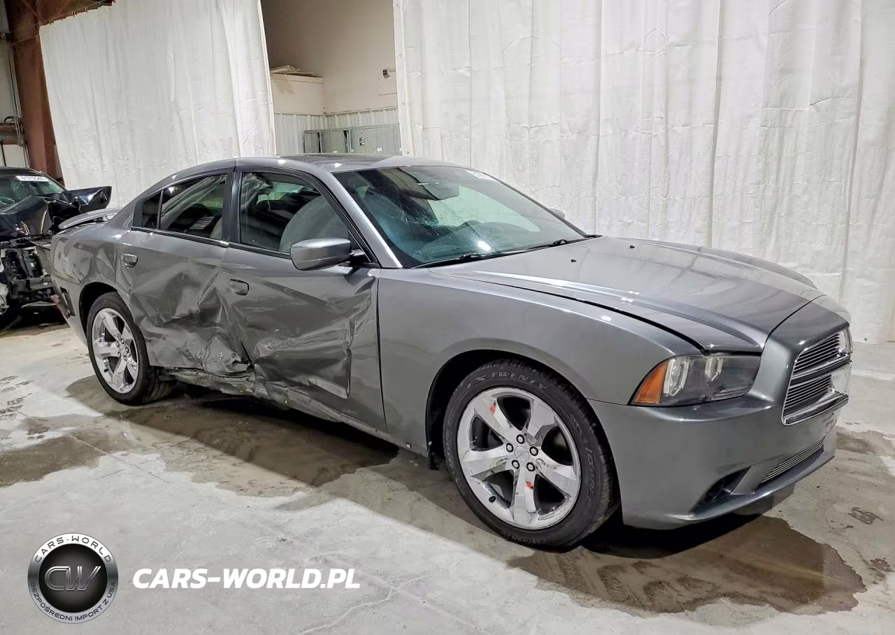 2011 Dodge Charger VIN:2B3CL3CG1BH590059 - 4