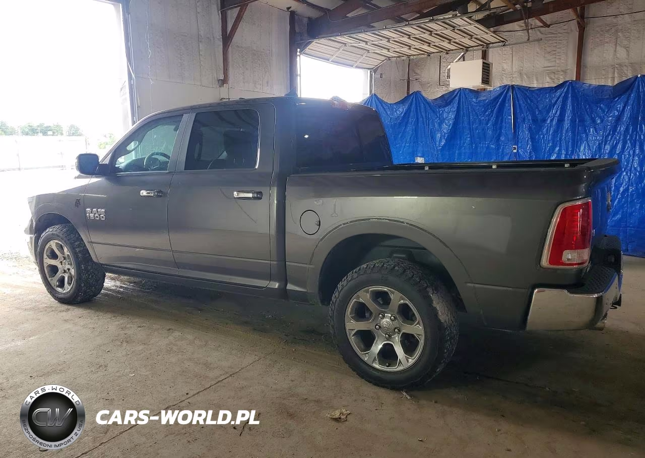 2018 Ram 1500 Laramie VIN:1C6RR7NM2JS254288 - 2