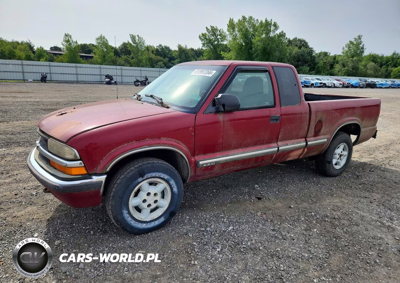 2000 Chevrolet S Truck S10 VIN:1GCDT19W0YK172700 - 1