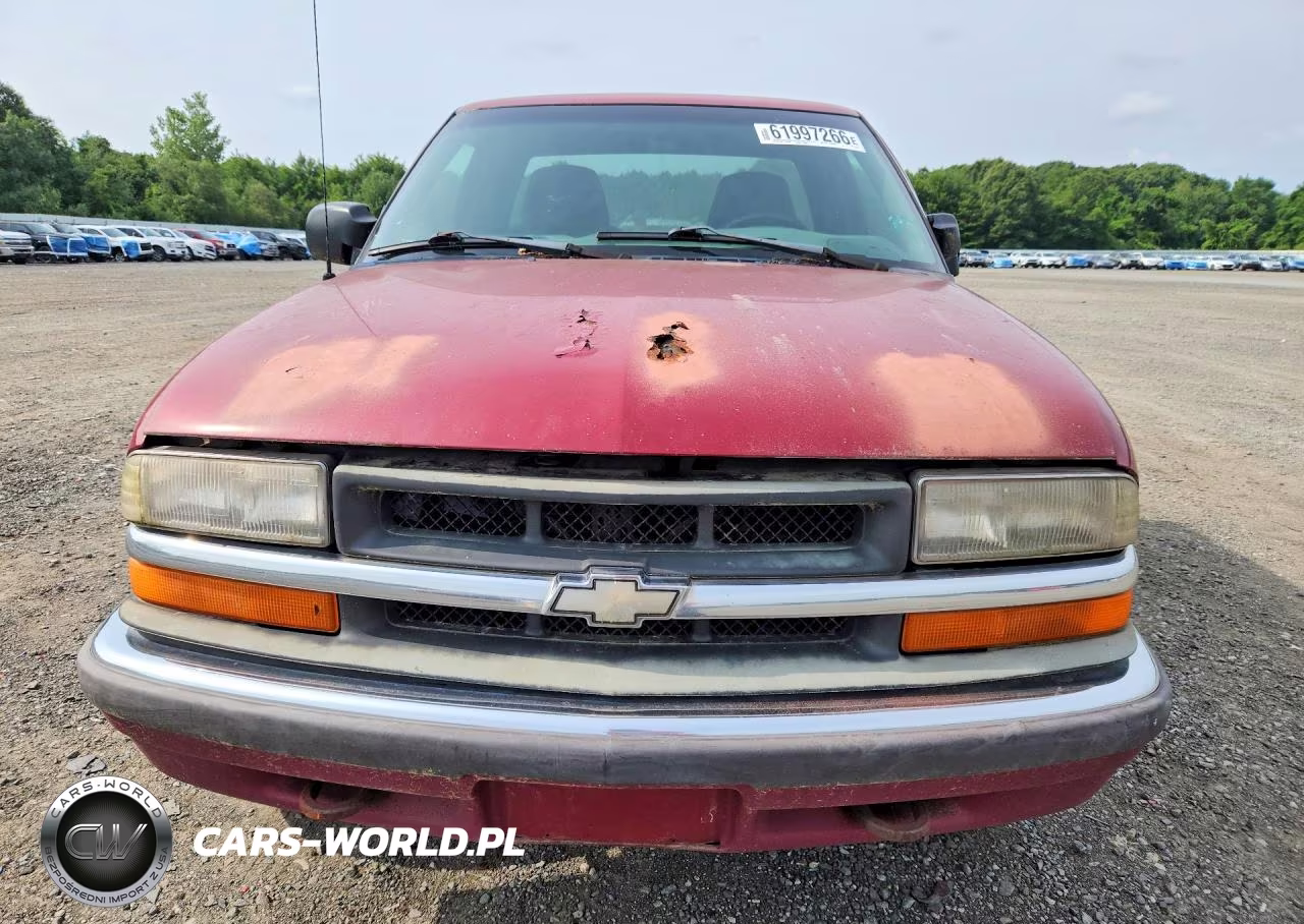 2000 Chevrolet S Truck S10 VIN:1GCDT19W0YK172700 - 5