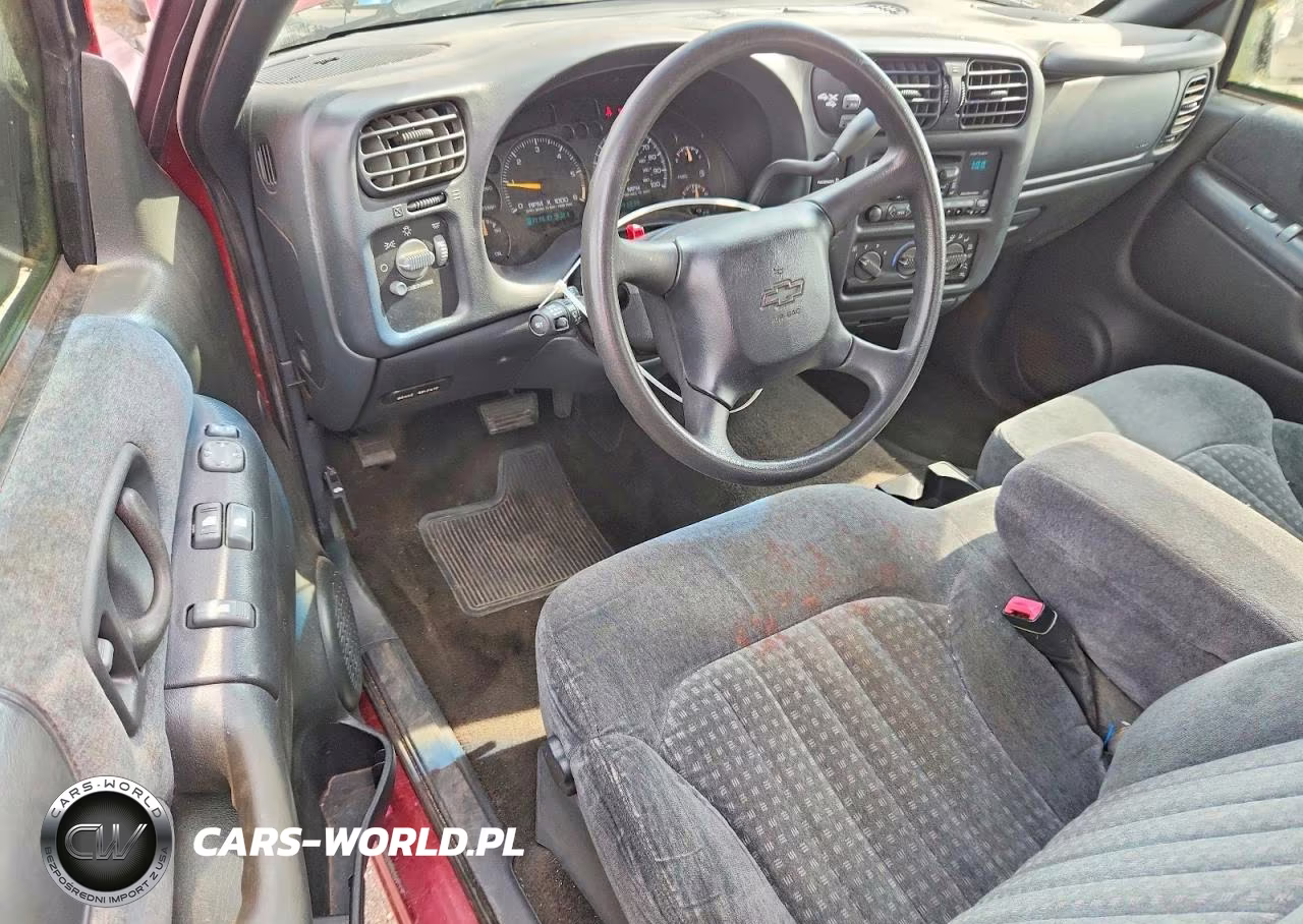 2000 Chevrolet S Truck S10 VIN:1GCDT19W0YK172700 - 8