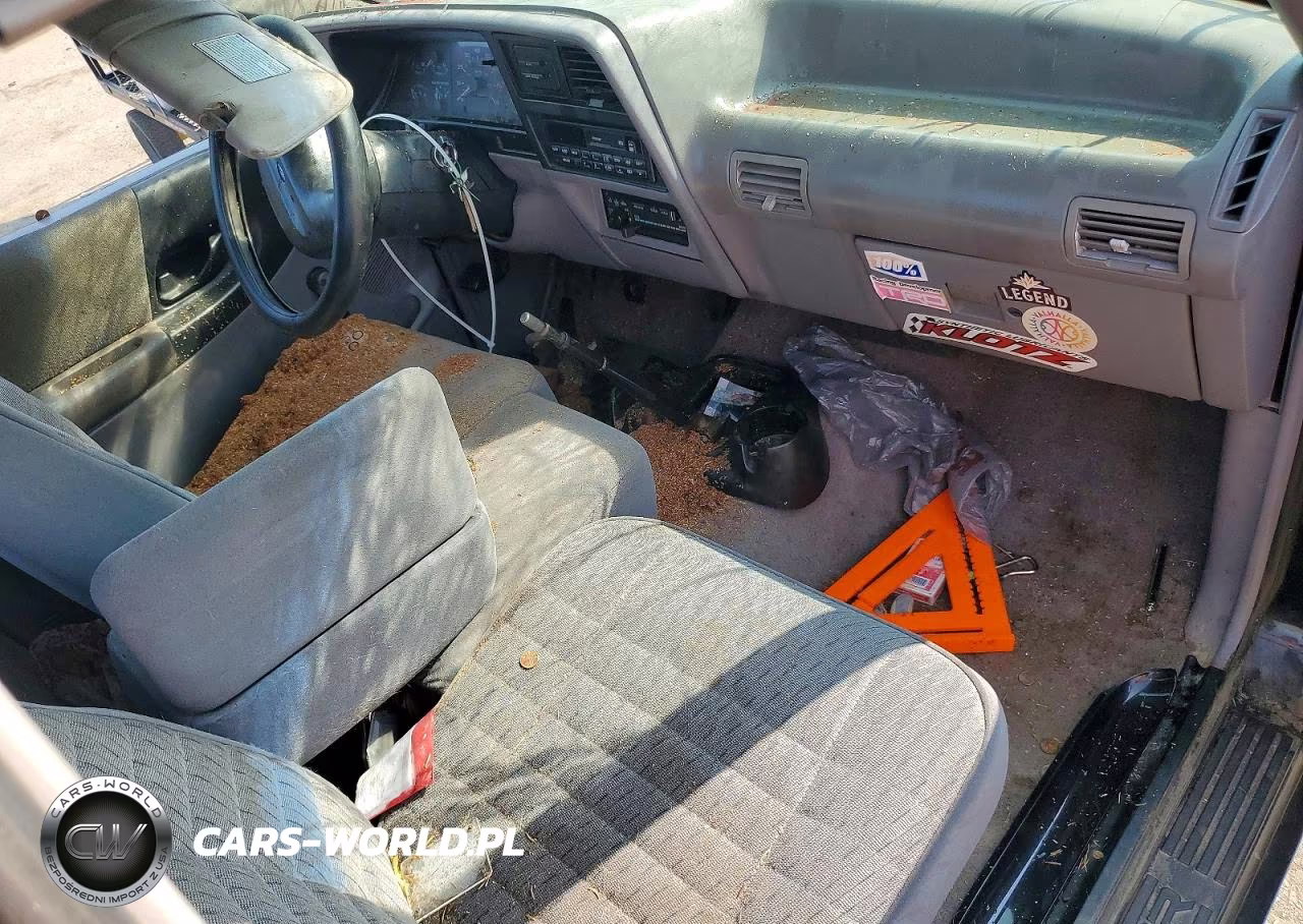 1994 Ford Ranger VIN:1FTCR11U5RTB00018 - 8