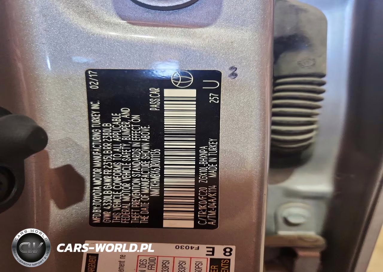 2018 Toyota C-Hr Xle VIN:NMTKHMBX6JR001136 - 12