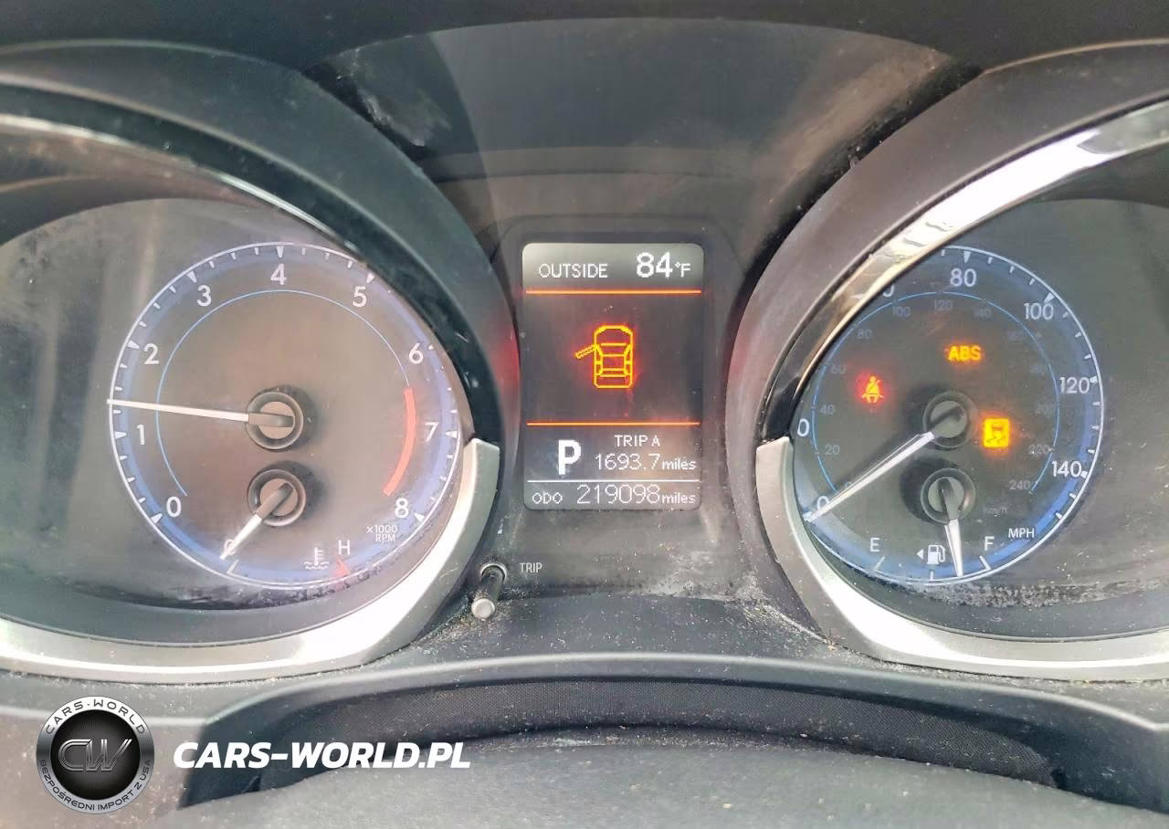 2014 Toyota Corolla S Plus VIN:2T1BURHE6EC178302 - 9