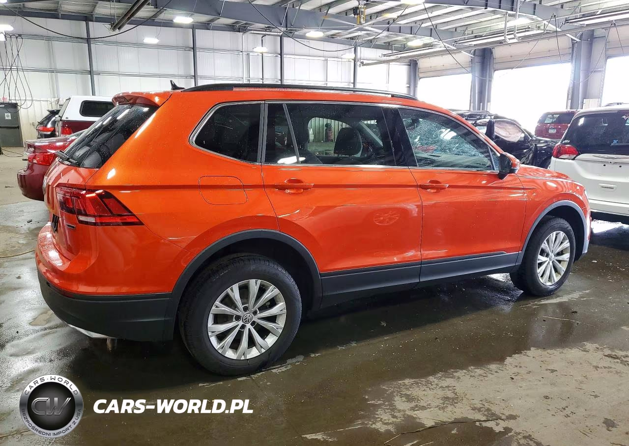 2019 Volkswagen Tiguan Se VIN:3VV2B7AXXKM108117 - 3