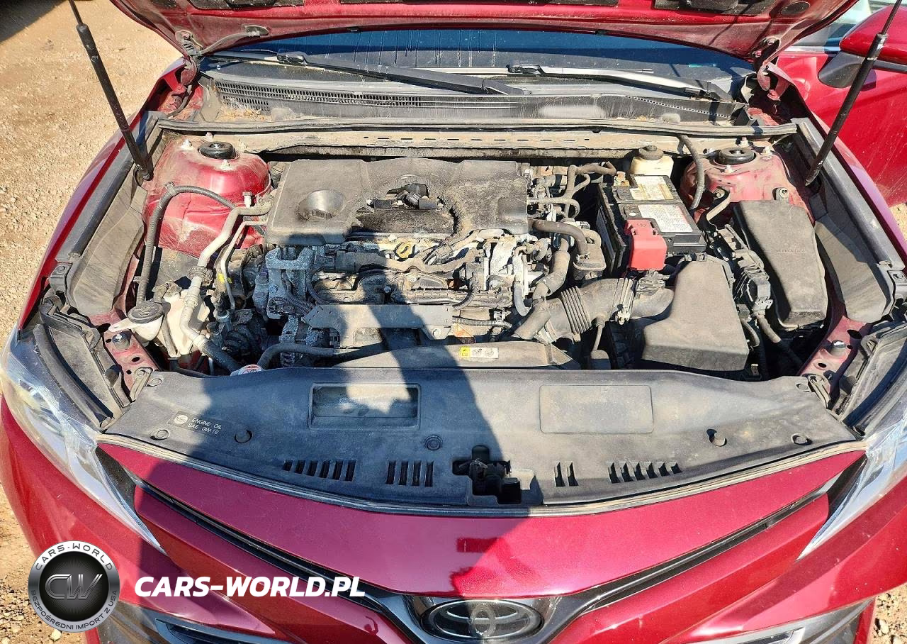 2018 Toyota Camry Le VIN:4T1B11HK9JU567038 - 11