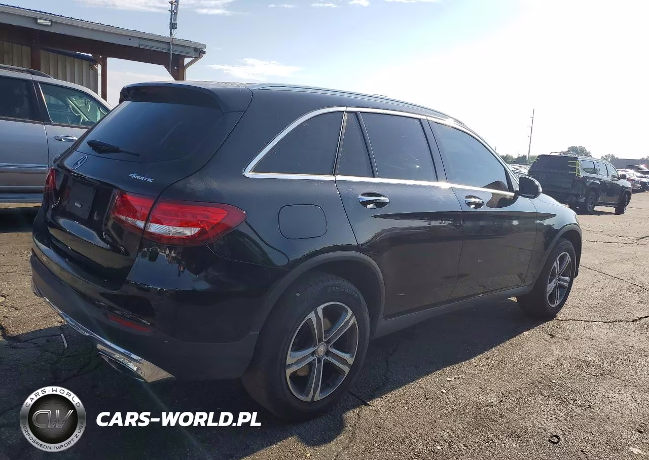 2017 Mercedes-Benz Glc 300 4Matic VIN:WDC0G4KB0HF253212 - 3