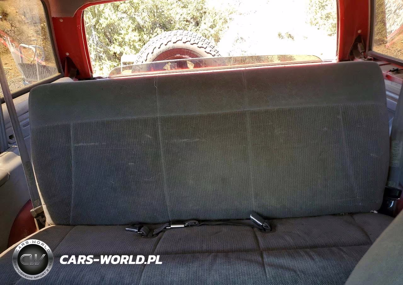 1996 Ford Bronco U100 VIN:1FMEU15H6TLA60880 - 10