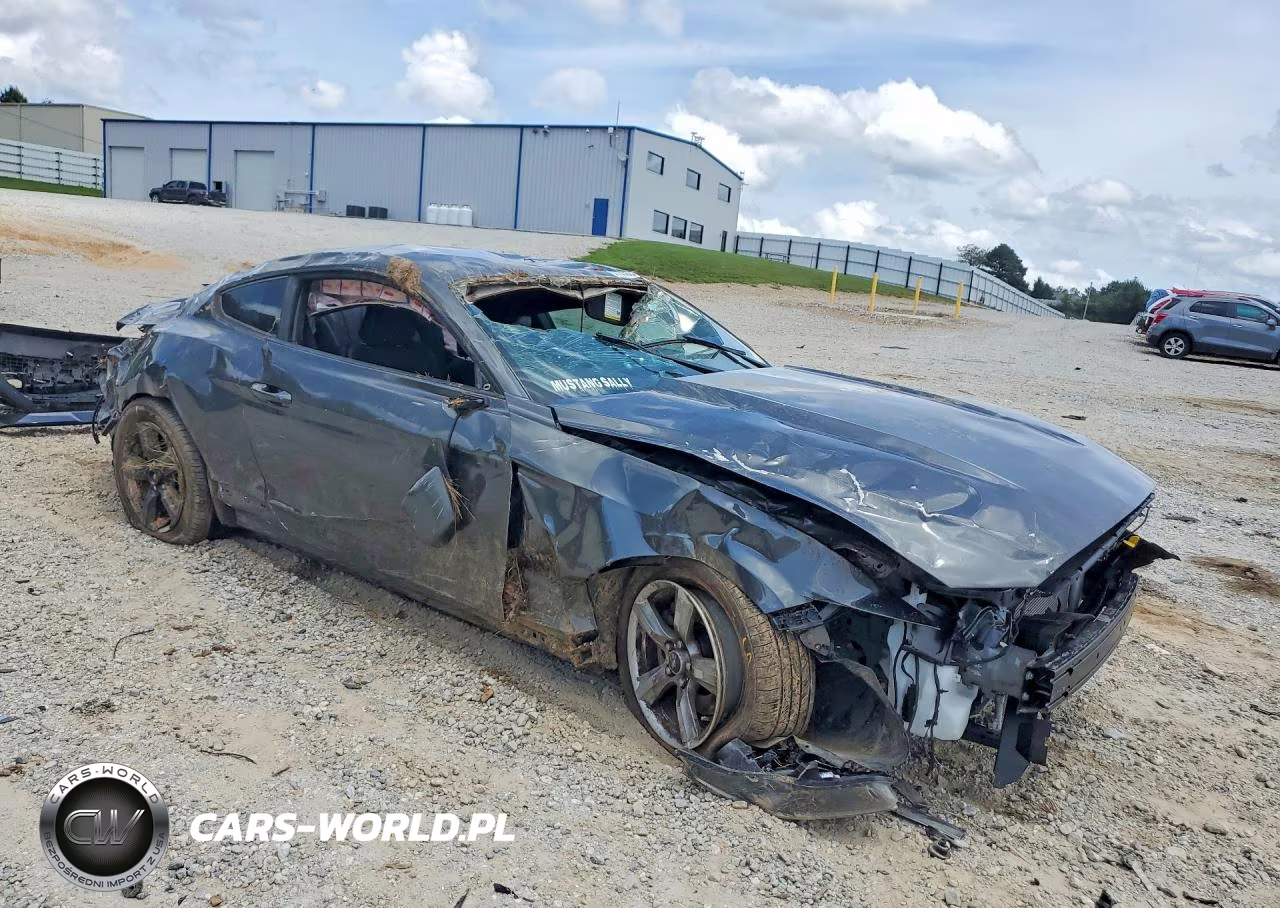 2017 Ford Mustang VIN:1FA6P8AM0H5270212 - 4