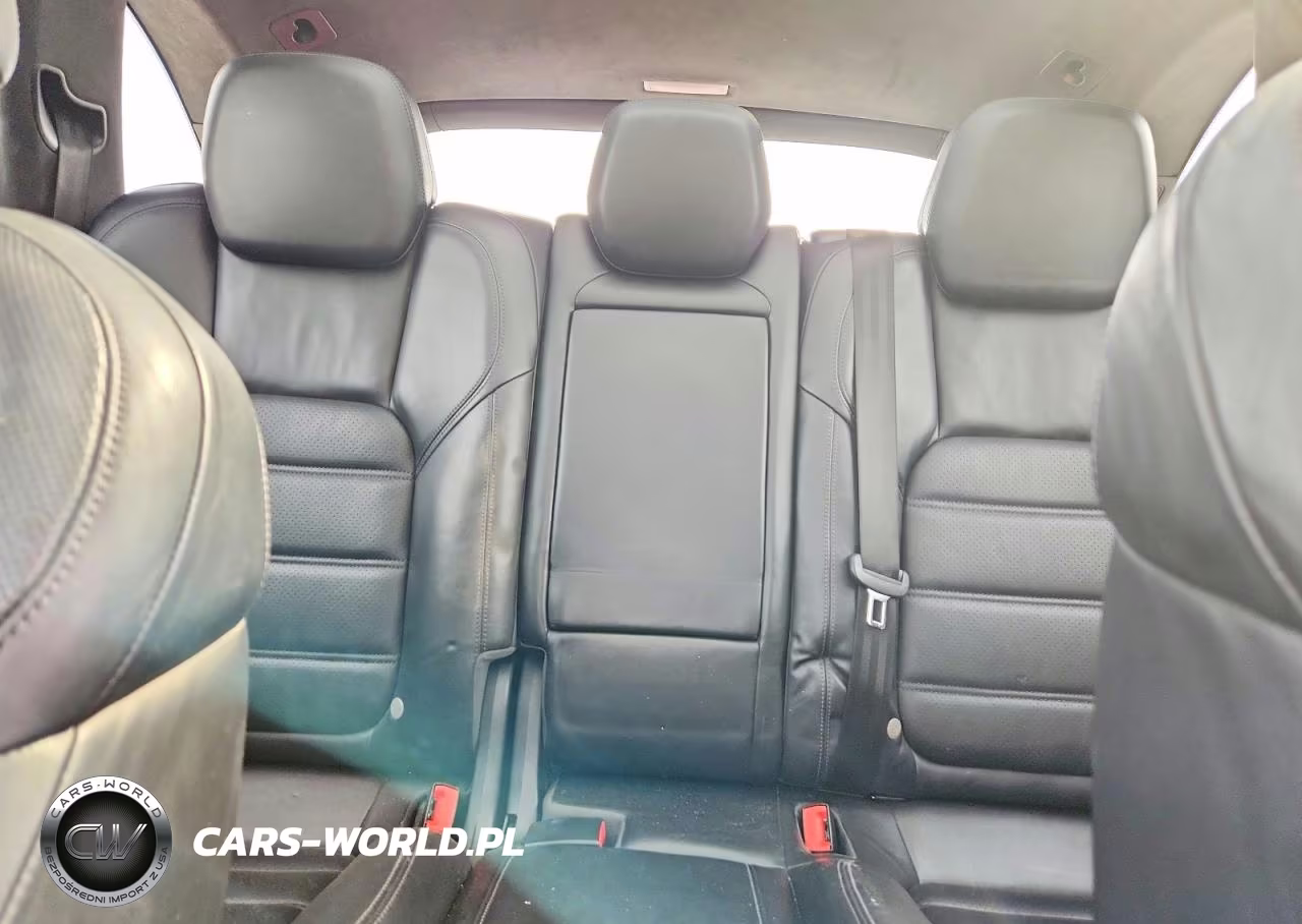 2012 Porsche Cayenne Turbo VIN:WP1AC2A2XCLA83719 - 10