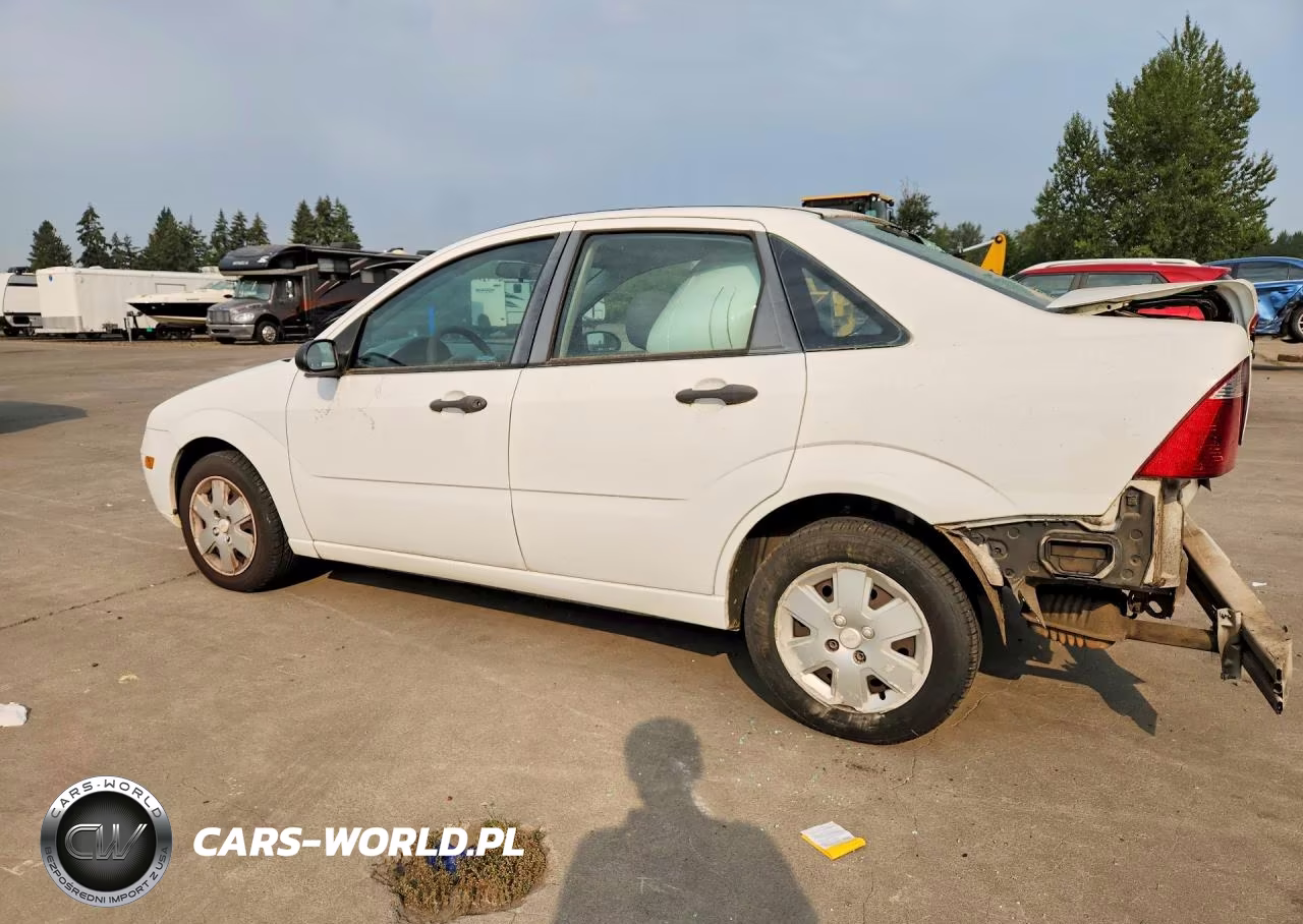 2007 Ford Focus Zx4 VIN:1FAFP34N37W359935 - 2