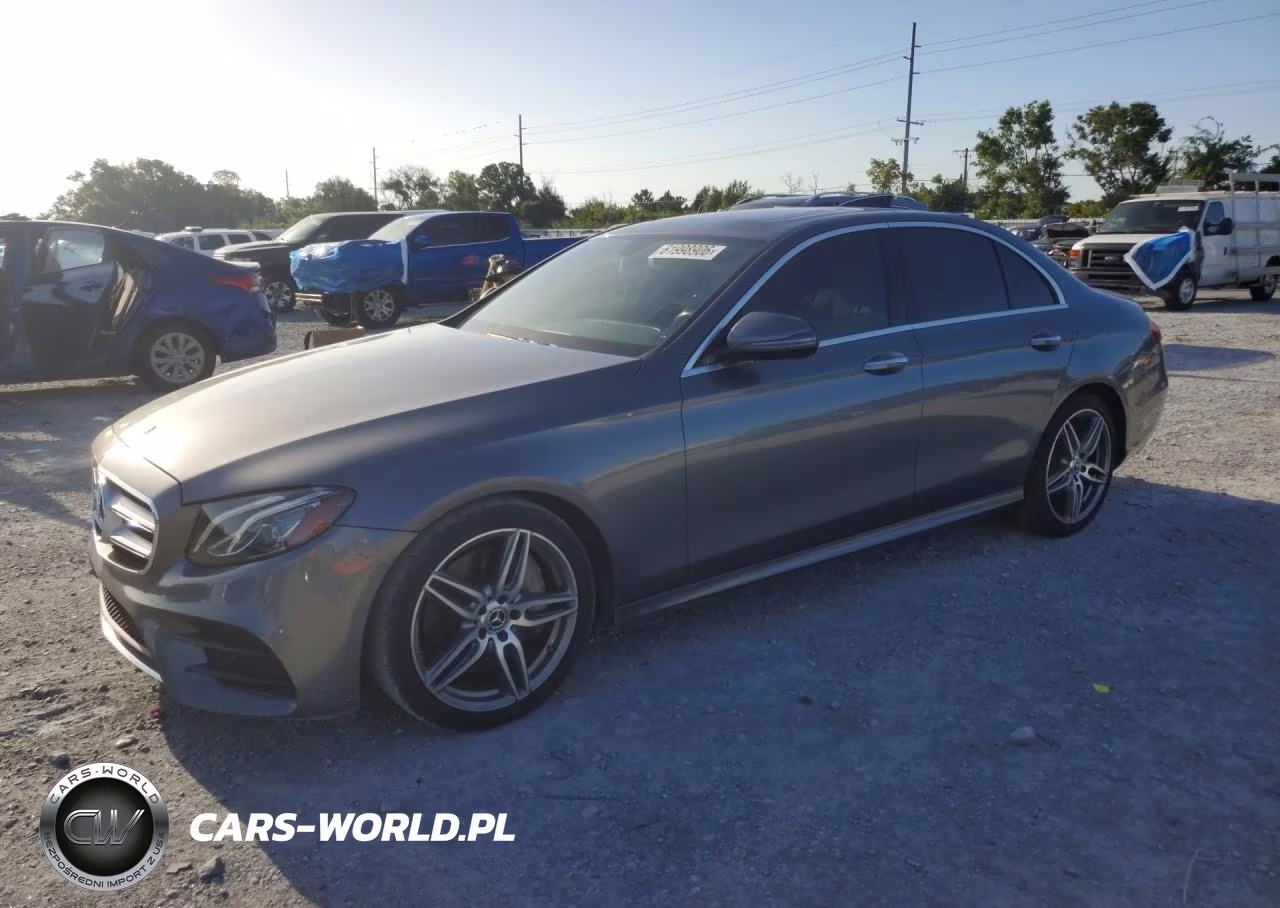 2019 Mercedes-Benz E 300