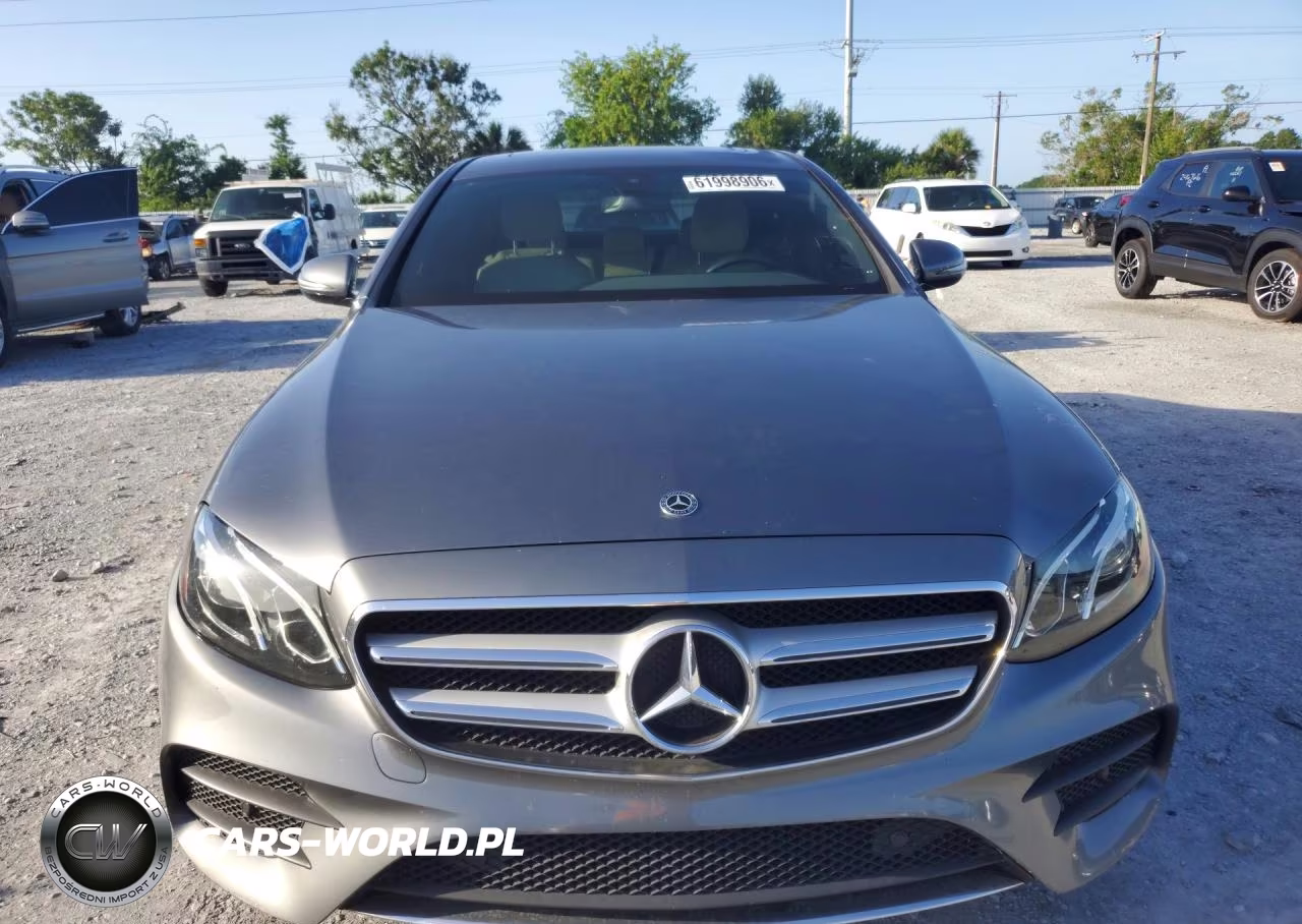 2019 Mercedes-Benz E 300 VIN:WDDZF4JB4KA689072 - 5