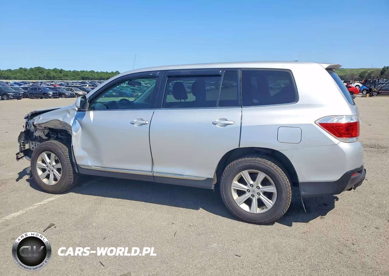 2011 Toyota Highlander Base VIN:5TDBK3EH3BS058638 - 2