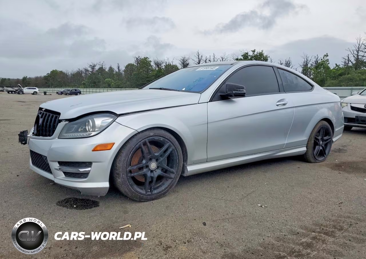 2014 Mercedes-Benz C 350 4Matic – zdjęcie 1 z 12