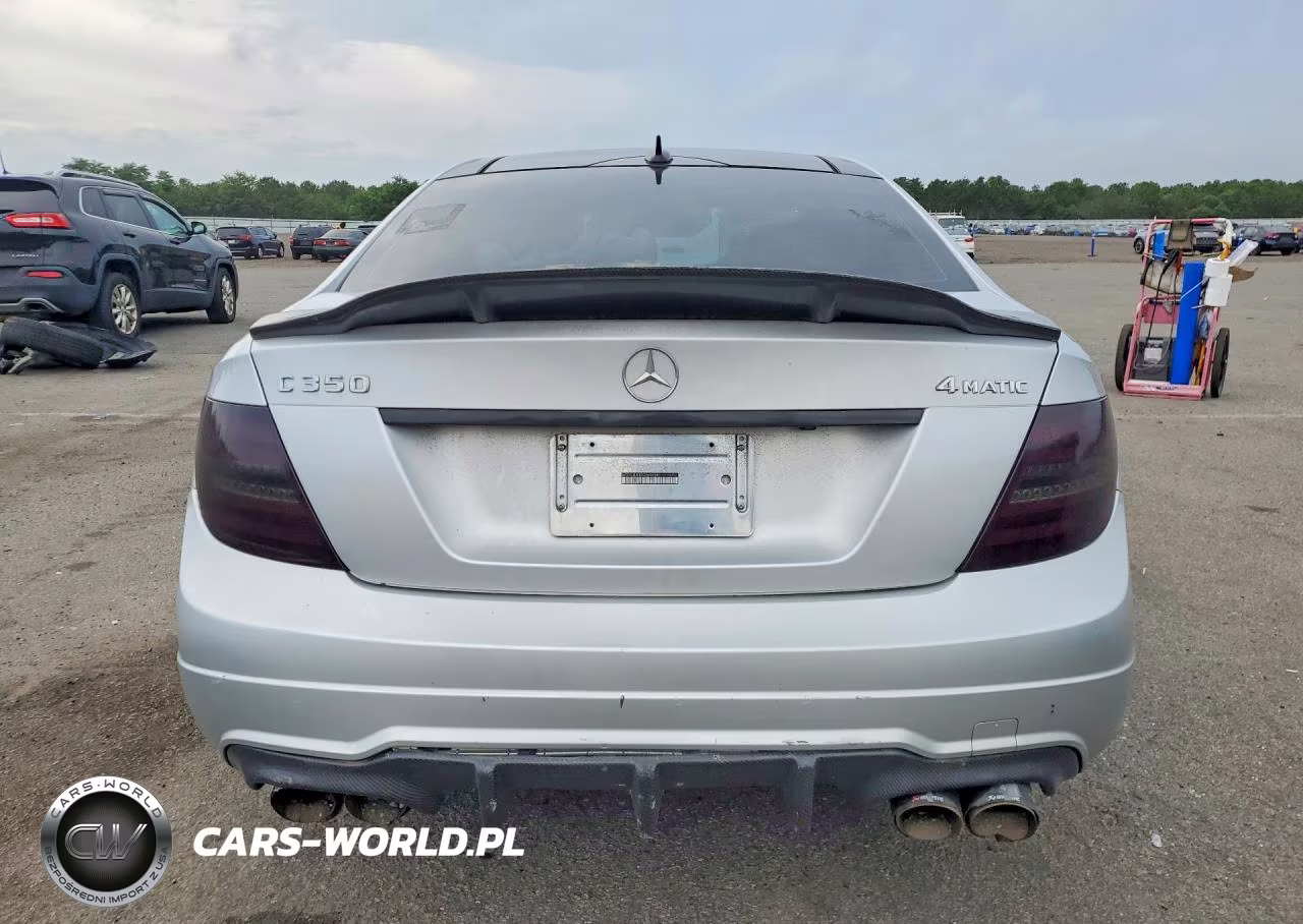 2014 Mercedes-Benz C 350 4Matic VIN:WDDGJ8JB8EG264694 - 6