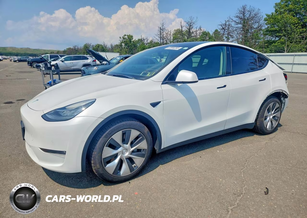 2022 Tesla Model Y – zdjęcie 1 z 12