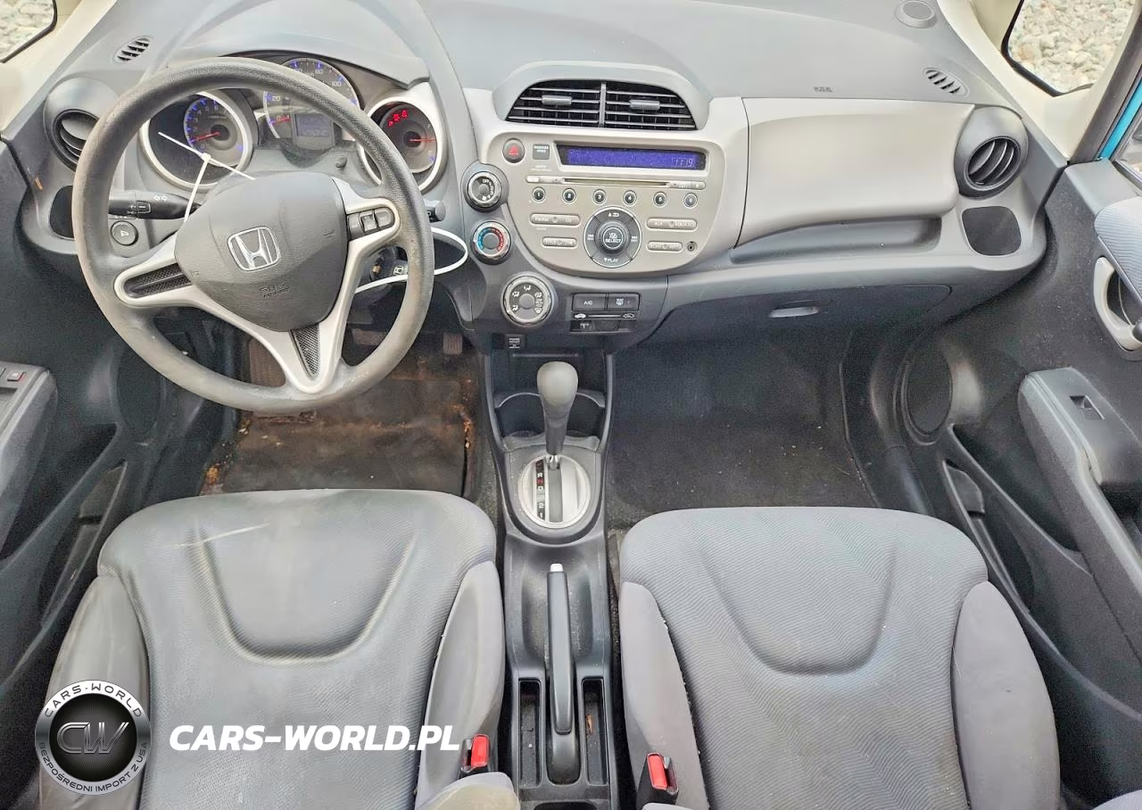 2012 Honda Fit VIN:JHMGE8H34CC009735 - 8