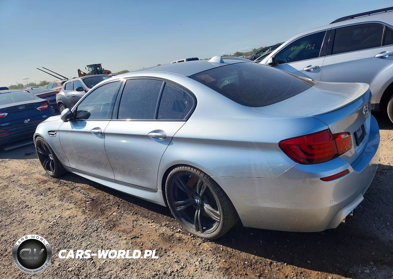 2013 BMW M5 VIN:WBSFV9C59DD097018 - 2