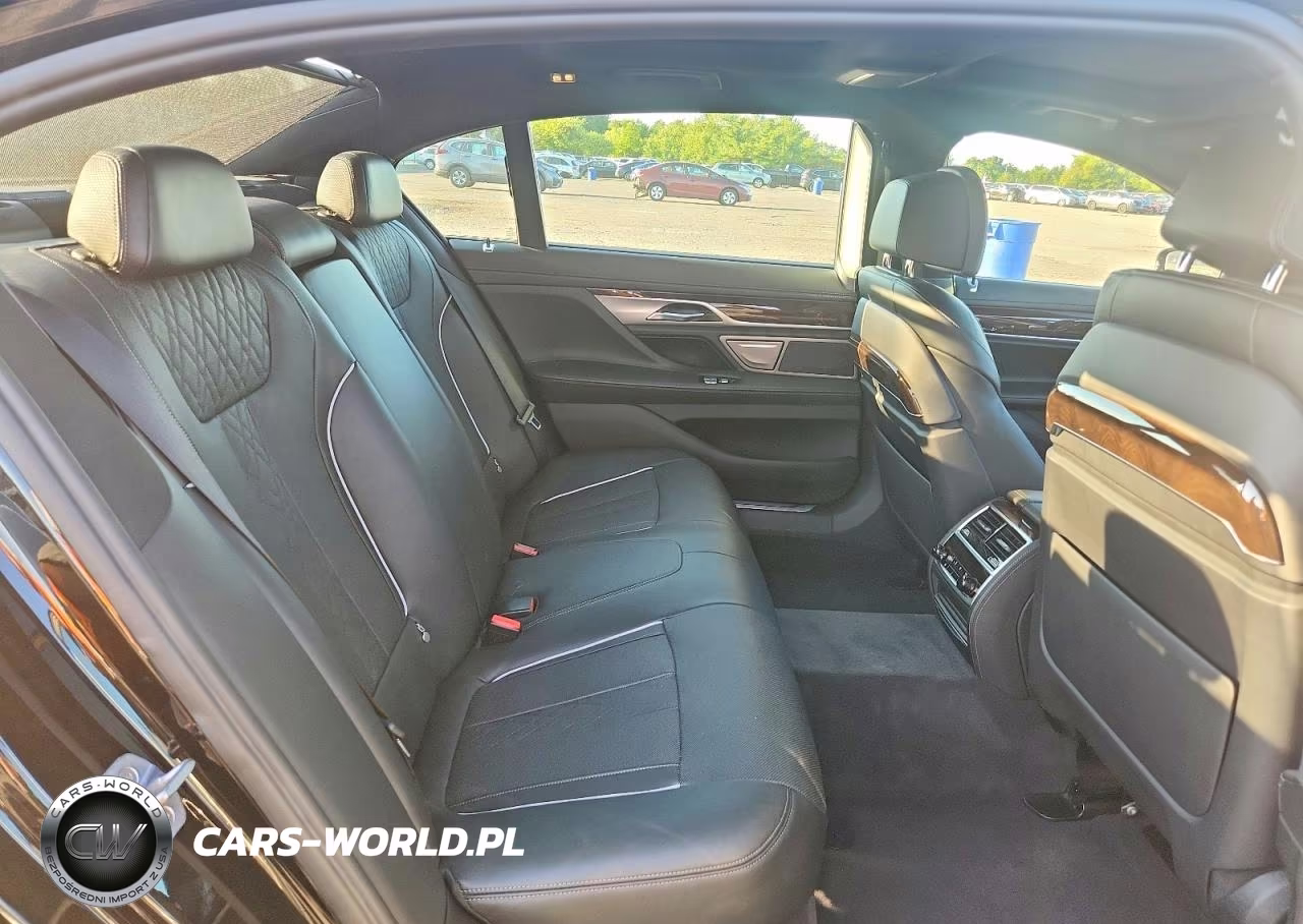 2016 BMW 750 Xi VIN:WBA7F2C55GG420299 - 10