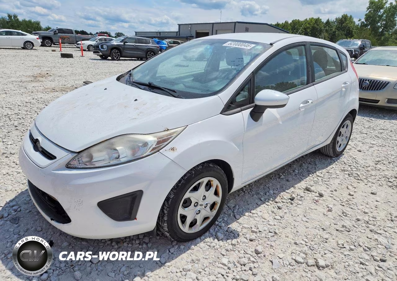 2013 Ford Fiesta S – zdjęcie 1 z 12