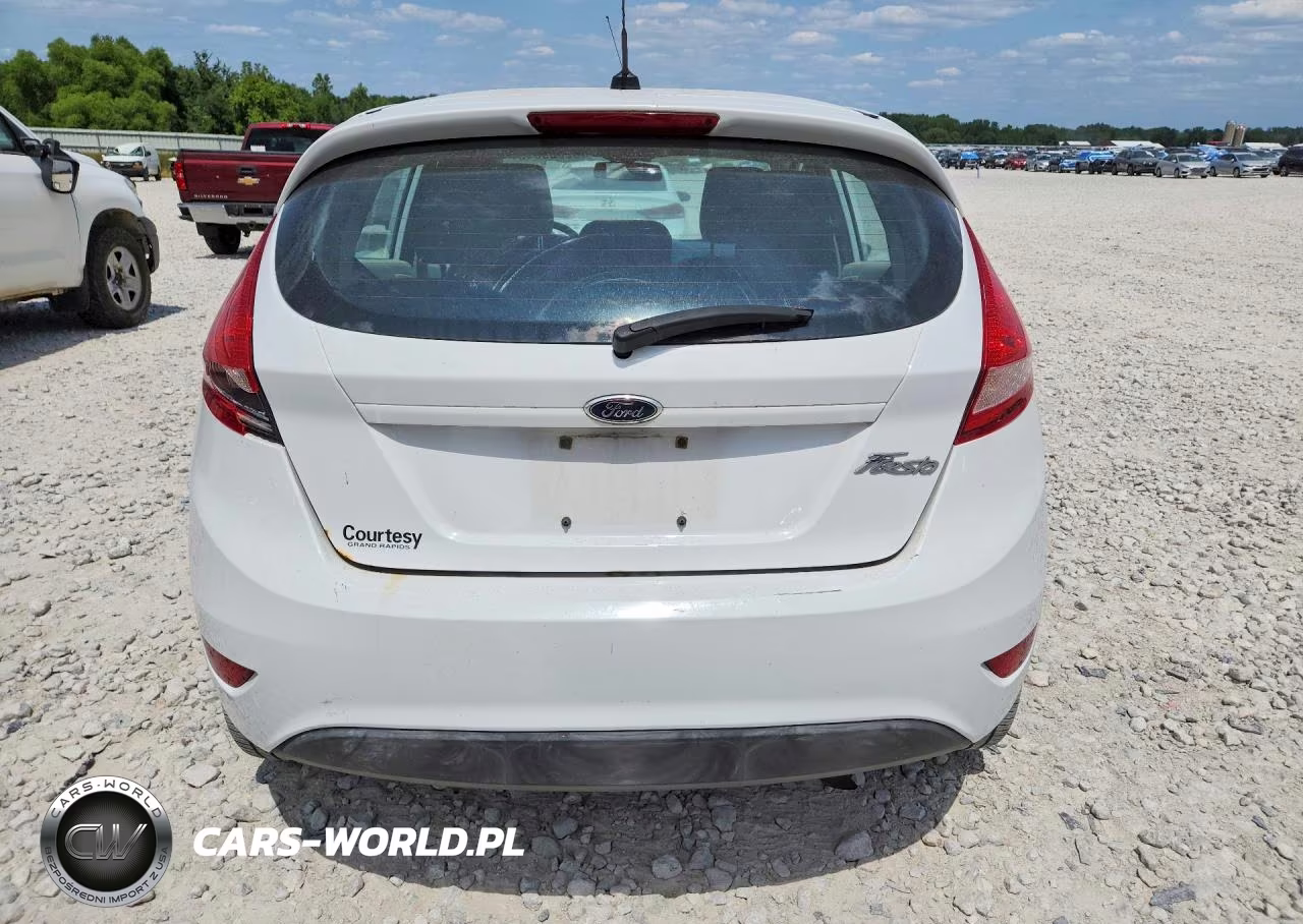 2013 Ford Fiesta S VIN:3FADP4TJ4DM201305 - 6