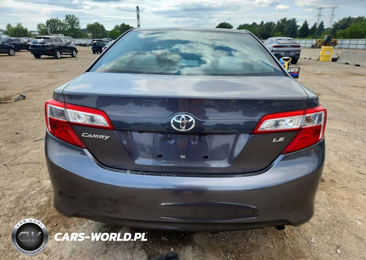 2014 Toyota Camry Le VIN:4T4BF1FK4ER440178 - 6