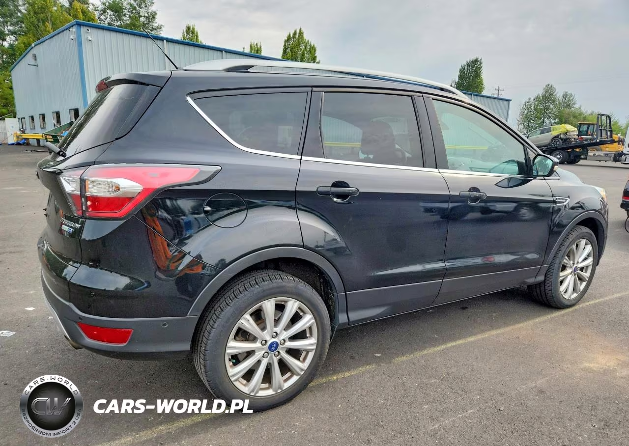 2017 Ford Escape Titanium VIN:1FMCU9JD0HUB08223 - 3