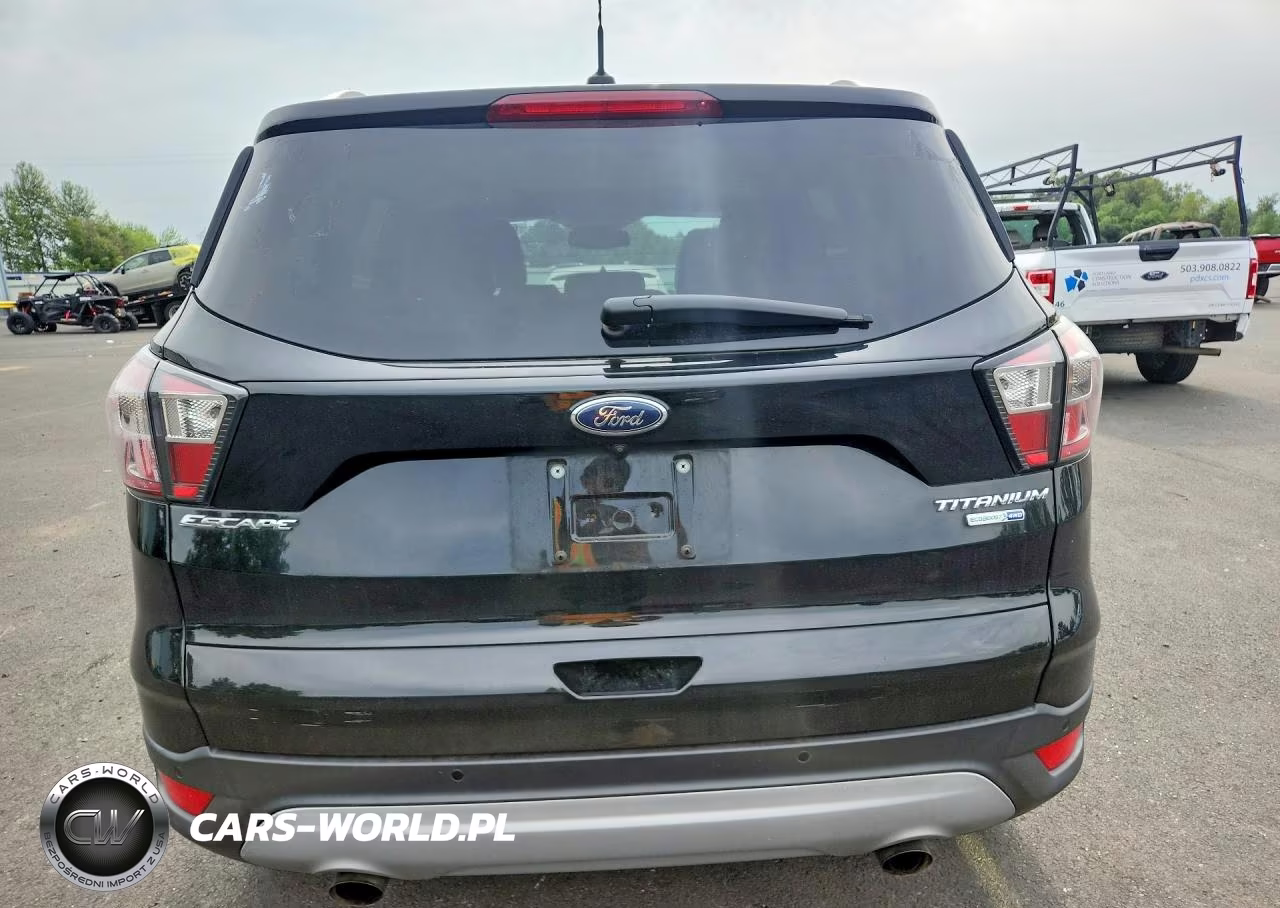 2017 Ford Escape Titanium VIN:1FMCU9JD0HUB08223 - 6