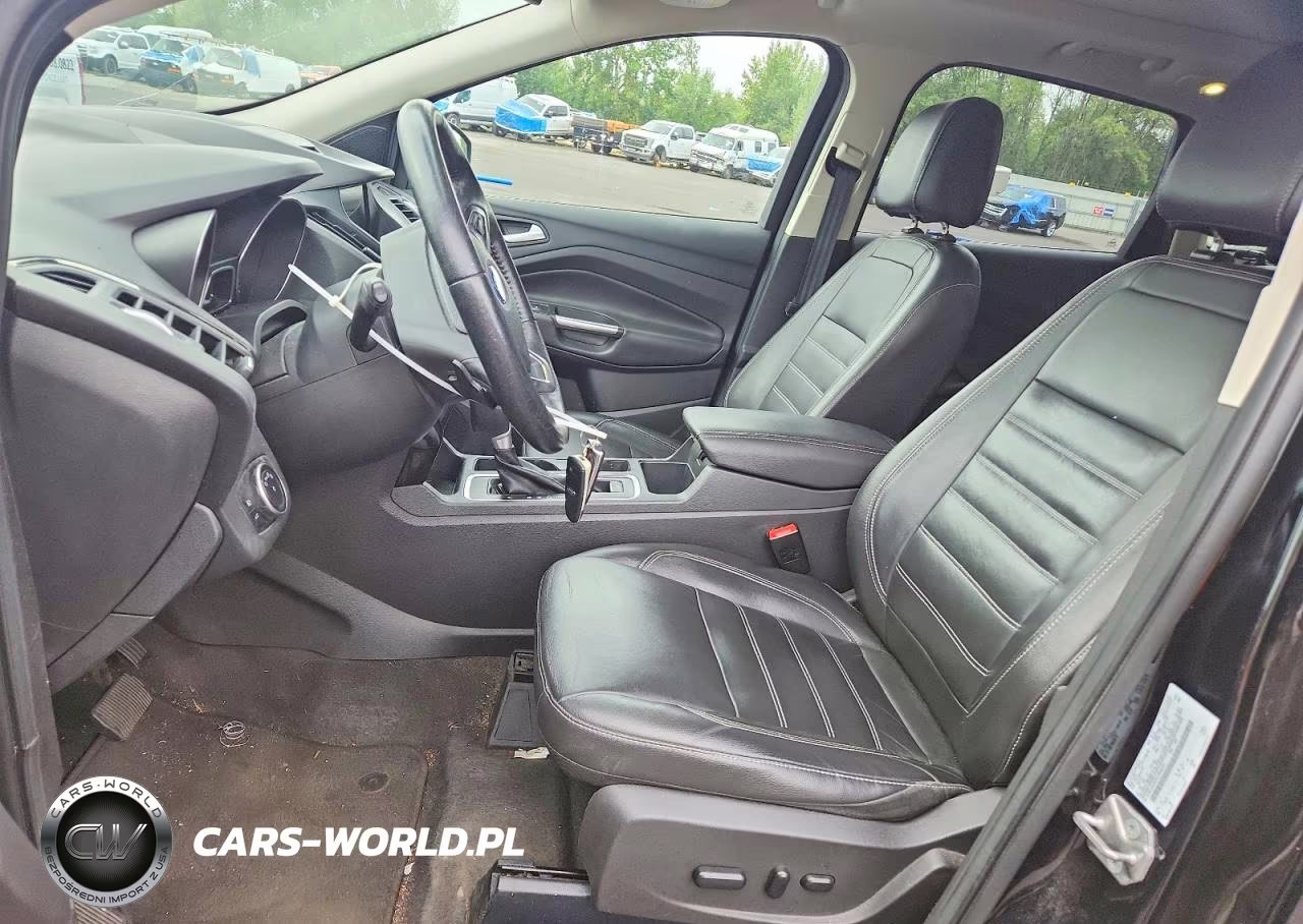 2017 Ford Escape Titanium VIN:1FMCU9JD0HUB08223 - 7