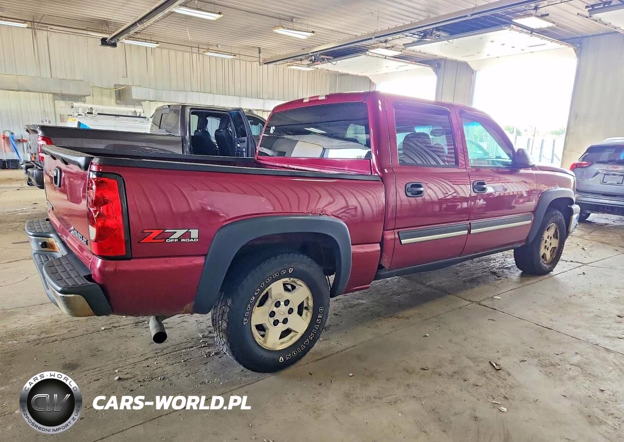 2005 Chevrolet Silverado K1500 VIN:2GCEK13T651386351 - 3
