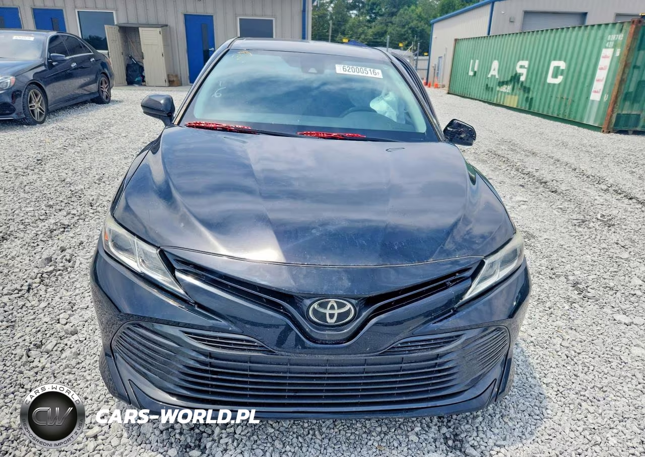 2019 Toyota Camry Le VIN:4T1B11HK8KU755616 - 5