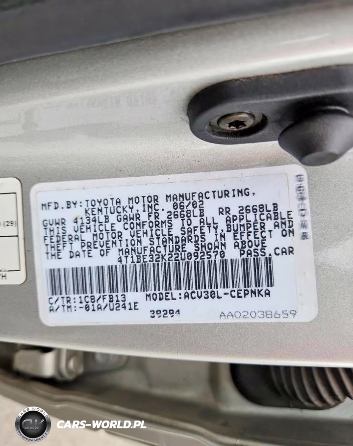 2002 Toyota Camry Le VIN:4T1BE32K22U092570 - 12